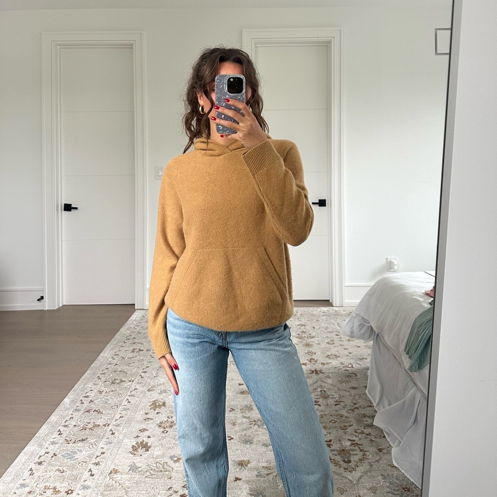 VINCE. 100% Cashmere hoodie